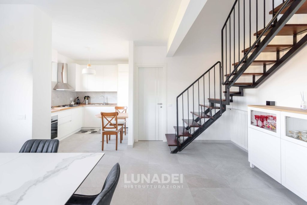 RistrutturazionE Soggiorno PONTE MAMMOLO LUNADEI